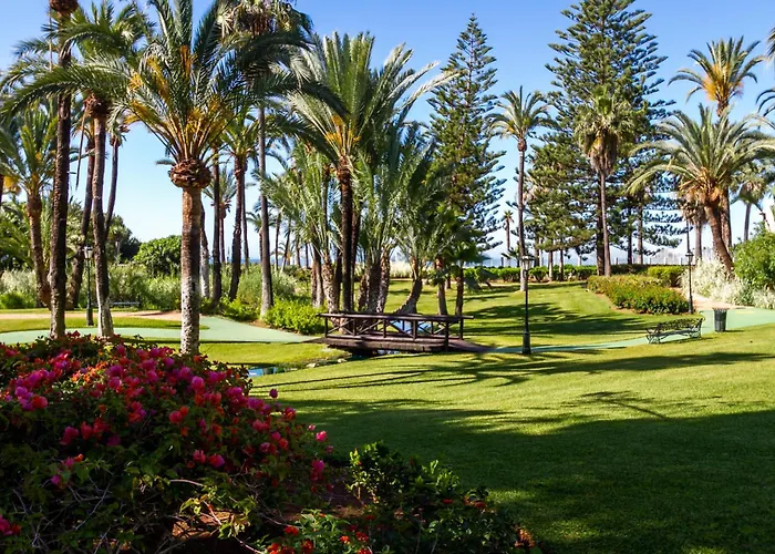 Banus - Banus Playas Del Duque Seaside Complex *