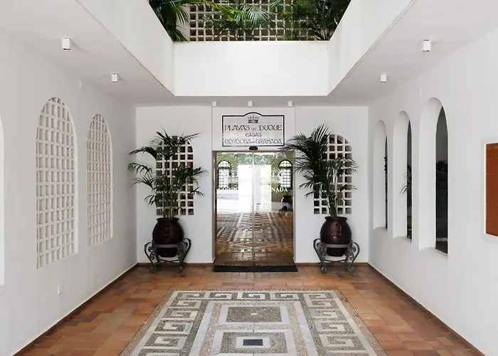 Lejlighed Banus - Banus Playas Del Duque Seaside Complex *