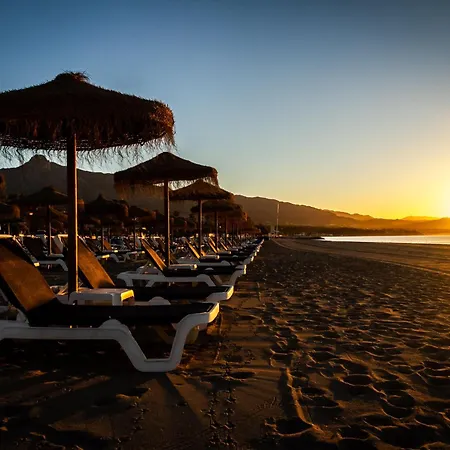 Banus - Banus Playas Del Duque Seaside Complex *