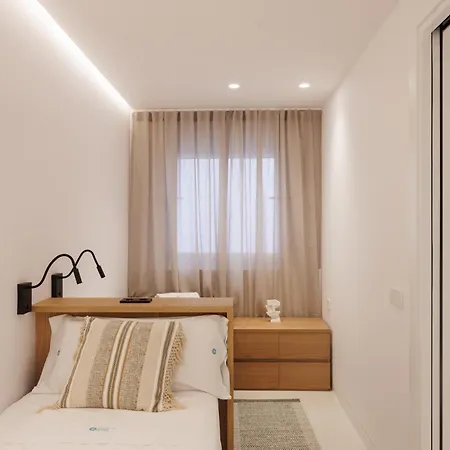 公寓 Banus - Banus Playas Del Duque Seaside Complex 马尔韦利亚