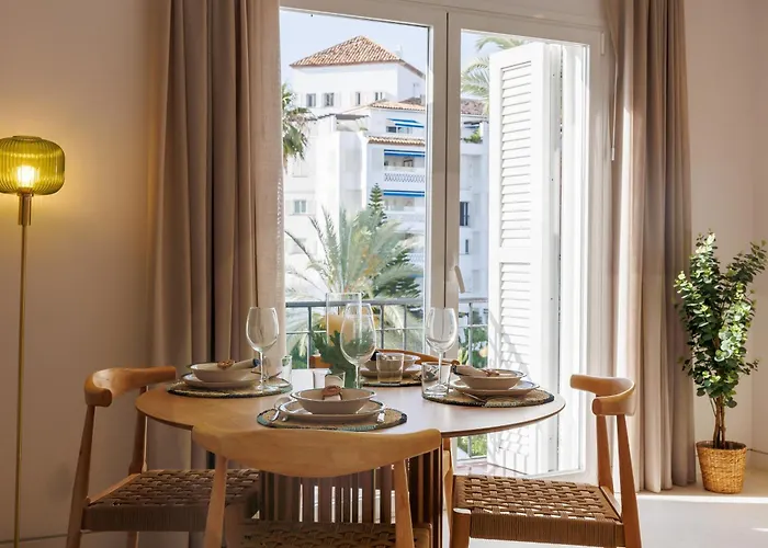 Banus - Banus Playas Del Duque Seaside Complex